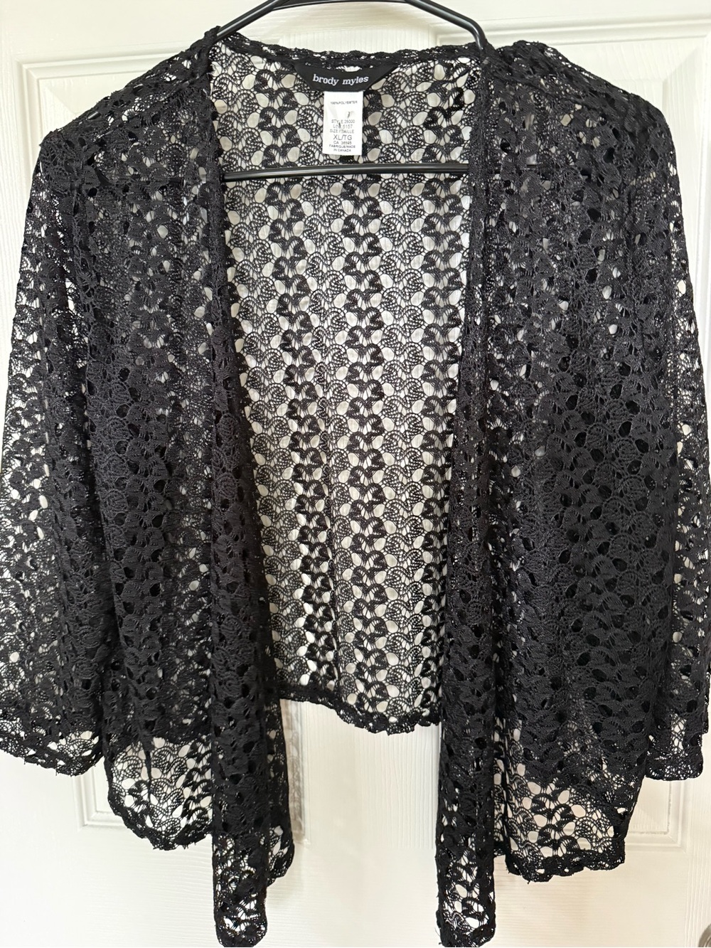 Black Lace Open-Front Shrug Cardigan Sz XL  NEW